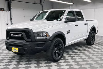 2024 RAM 1500 Classic Warlock 4x4 - Warlock Pkg - 20'' Black Wheels