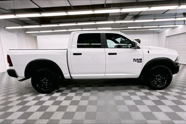 2024 RAM 1500 Classic Warlock 4x4 - Warlock Pkg - 20'' Black Wheels