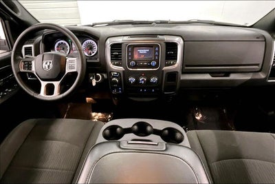 2024 RAM 1500 Classic Warlock 4x4 - Warlock Pkg - 20'' Black Wheels