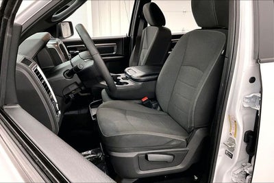 2024 RAM 1500 Classic Warlock 4x4 - Warlock Pkg - 20'' Black Wheels