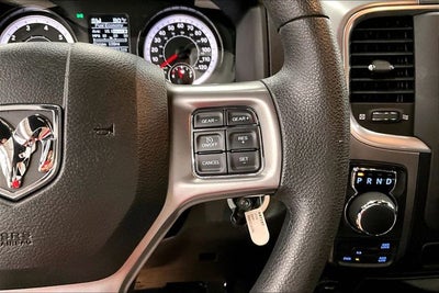 2024 RAM 1500 Classic Warlock 4x4 - Warlock Pkg - 20'' Black Wheels