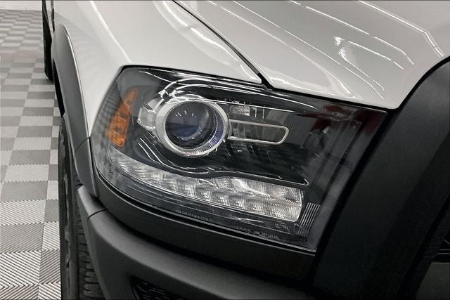 2024 RAM 1500 Classic Warlock 4x4 - Warlock Pkg - 20'' Black Wheels