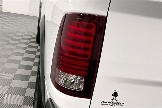 2024 RAM 1500 Classic Warlock 4x4 - Warlock Pkg - 20'' Black Wheels