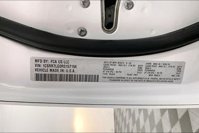 2024 RAM 1500 Classic Warlock 4x4 - Warlock Pkg - 20'' Black Wheels