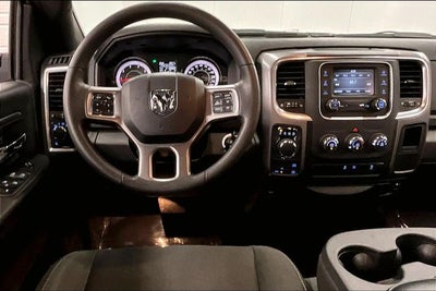 2024 RAM 1500 Classic Warlock 4x4 - Warlock Pkg - 20'' Black Wheels