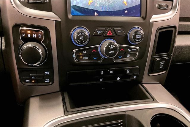 2024 RAM 1500 Classic Warlock 4x4 - Htd Seats - Remote Start - 20'' Wheels