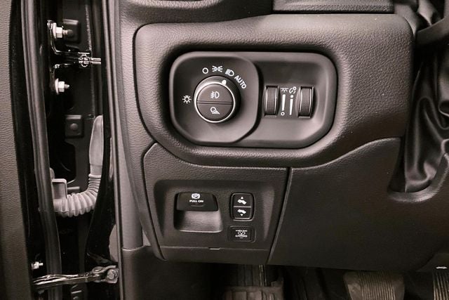2025 RAM 1500 Big Horn/Lone Star 4x4-Adaptive Cruise-Htd Seats-Remote Start