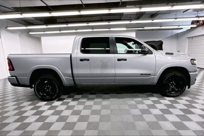 2025 RAM 1500 Big Horn/Lone Star 4x4 - Night Edition - Adaptive Cruise - 20'' Wheel