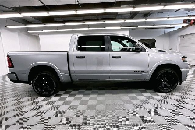 2025 RAM 1500 Big Horn/Lone Star 4x4 - Night Edition - Adaptive Cruise - 20'' Wheel