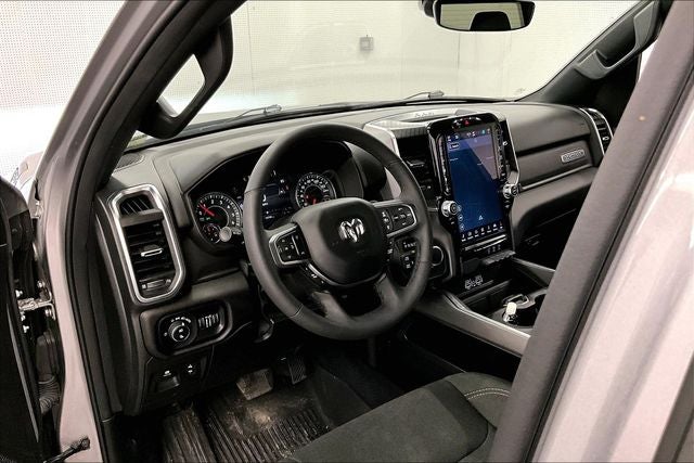 2025 RAM 1500 Big Horn/Lone Star 4x4 - Night Edition - Adaptive Cruise - 20'' Wheel