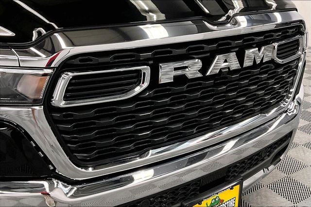 2025 RAM 1500 Big Horn/Lone Star 4x4 - Adaptive Cruise - Htd Seats - 20'' Wheels