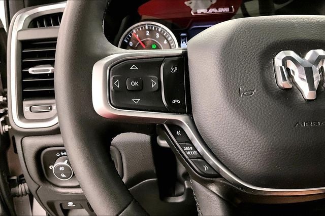 2025 RAM 1500 Big Horn/Lone Star 4x4 - Night Edition - Htd Seats - Remote Start