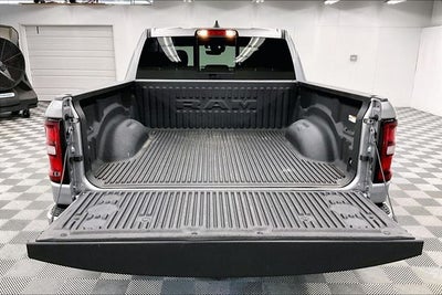 2025 RAM 1500 Big Horn/Lone Star 4x4 - Night Edition - Htd Seats - Remote Start
