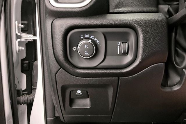 2023 RAM 1500 Big Horn/Lone Star 4x4-Htd Seats-Remote Start-20'' Wheels