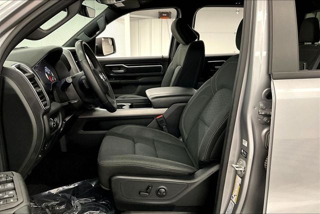 2025 RAM 1500 Big Horn/Lone Star 4x4 - Night Edition - Htd Seats - Remote Start