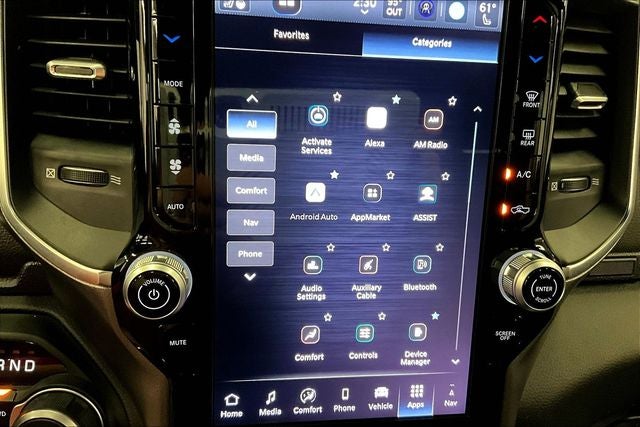 2025 RAM 1500 Big Horn/Lone Star 4x4 - Night Edition - Htd Seats - Remote Start