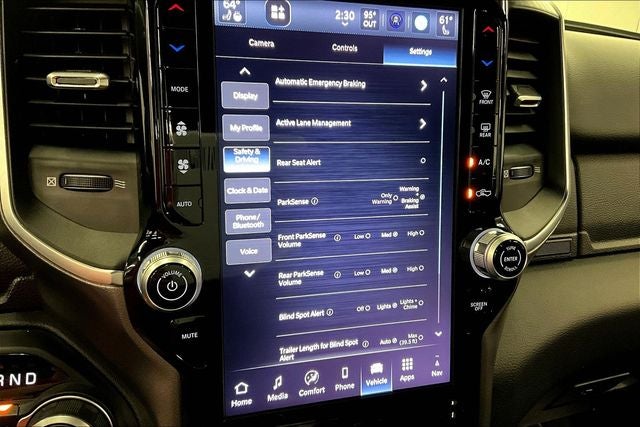 2025 RAM 1500 Big Horn/Lone Star 4x4 - Night Edition - Htd Seats - Remote Start