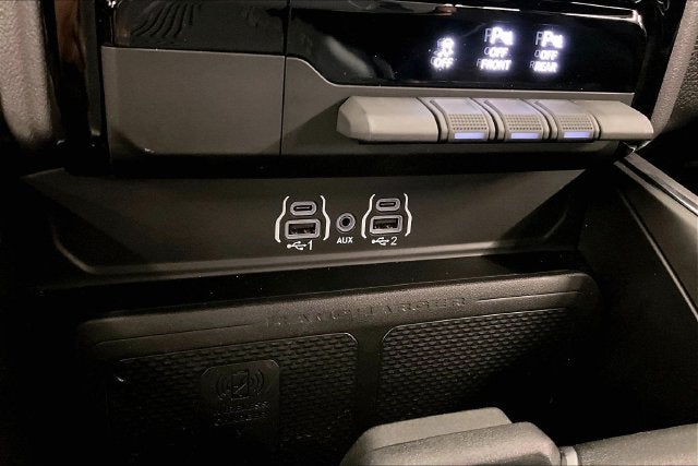 2025 RAM 1500 Big Horn/Lone Star 4x4-Adaptive Cruise-Htd Seats-Remote Start