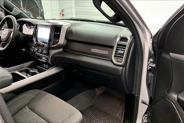 2025 RAM 1500 Big Horn/Lone Star 4x4 - Adaptive Cruise - Htd Seats - 20'' Wheels