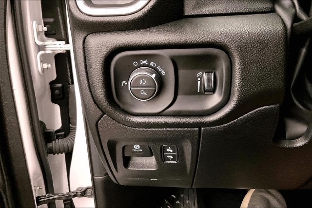 2025 RAM 1500 Big Horn/Lone Star 4X4-Adaptive Cruise Control