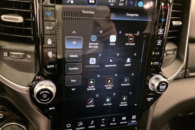 2024 RAM 1500 Big Horn/Lone Star 4x4-Htd Seats-Remote Start-20'' Wheels
