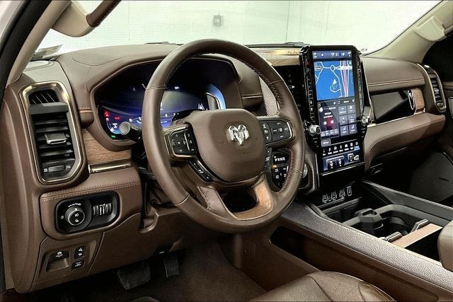 2025 RAM 1500 Limited 4x4 - Pano Roof - Htd/Cooled Massaging Leather