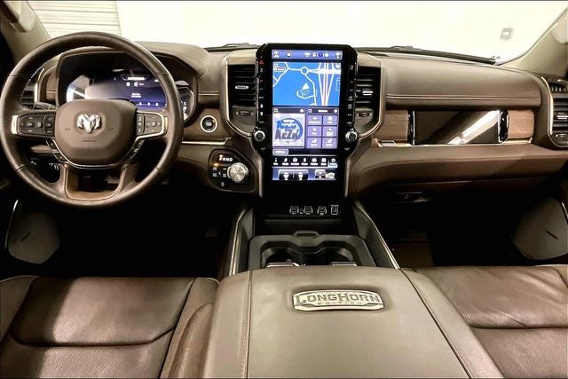 2025 RAM 1500 Limited 4x4 - Pano Roof - Htd/Cooled Massaging Leather