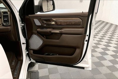 2025 RAM 1500 Limited 4x4 - Pano Roof - Htd/Cooled Massaging Leather