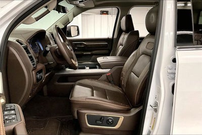 2025 RAM 1500 Limited 4x4 - Pano Roof - Htd/Cooled Massaging Leather