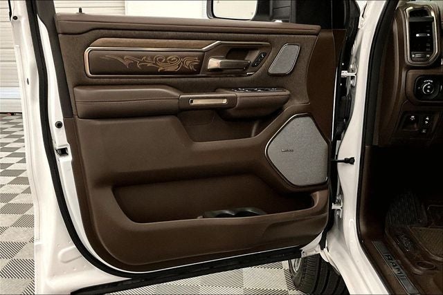 2025 RAM 1500 Limited Longhorn-4x4-Pano Roof-Htd/Cooled Massaging Seats