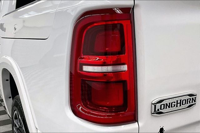 2025 RAM 1500 Limited Longhorn-4x4-Pano Roof-Htd/Cooled Massaging Seats