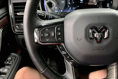 2025 RAM 1500 Limited 4x4 - Night Edition - Htd/Cooled Massaging Leather