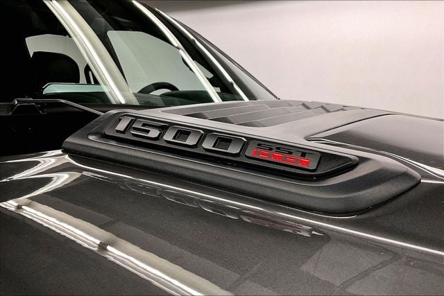 2025 RAM 1500 Limited 4x4 - Night Edition - Htd/Cooled Massaging Leather