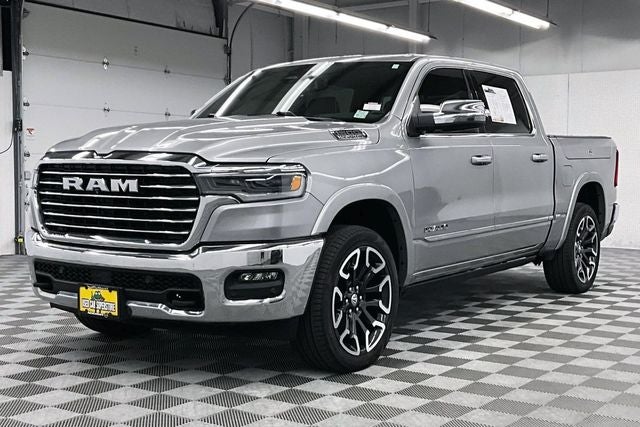 2025 RAM 1500 Limited 4x4-Pano Roof-Htd/Cooled Massaging Leather