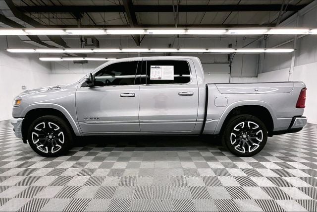 2025 RAM 1500 Limited 4x4-Pano Roof-Htd/Cooled Massaging Leather