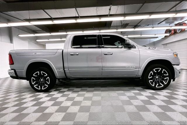 2025 RAM 1500 Limited 4x4-Pano Roof-Htd/Cooled Massaging Leather