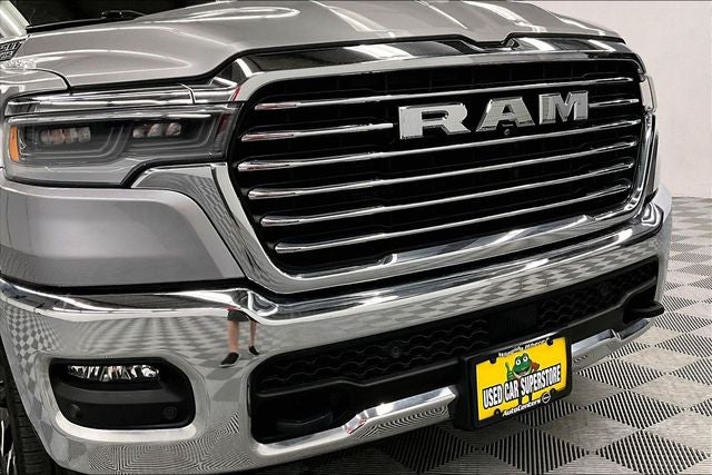 2025 RAM 1500 Limited 4x4-Pano Roof-Htd/Cooled Massaging Leather