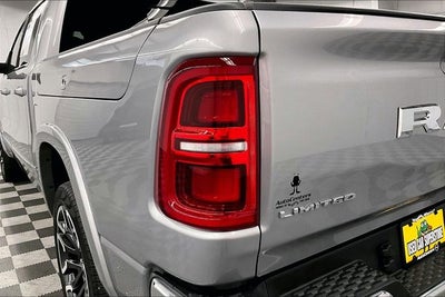 2025 RAM 1500 Limited 4x4-Pano Roof-Htd/Cooled Massaging Leather