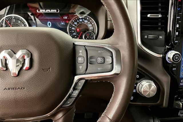 2025 RAM 1500 Laramie 4x4 - Pano Roof - Htd/Cooled Leather