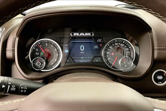 2025 RAM 1500 Laramie 4x4 - Pano Roof - Htd/Cooled Leather