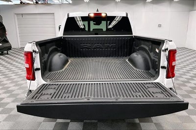 2025 RAM 1500 Laramie 4x4 - Pano Roof - Htd/Cooled Leather