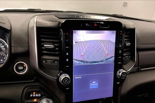 2025 RAM 1500 Laramie 4x4 - Htd/Cooled Leather - Adaptive Cruise - 20''