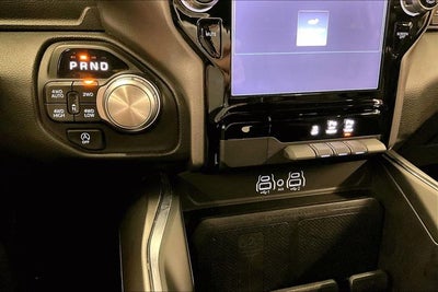 2025 RAM 1500 Laramie 4x4 - Htd/Cooled Leather - Adaptive Cruise - 20''