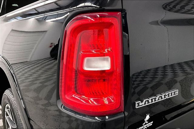 2025 RAM 1500 Laramie 4x4 - Htd/Cooled Leather - Adaptive Cruise - 20''