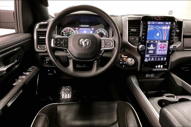 2025 RAM 1500 Laramie 4x4 - Htd/Cooled Leather - Adaptive Cruise - 20''