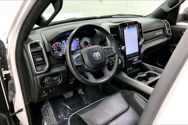 2025 RAM 1500 Laramie 4x4 - Htd/Cooled Leather - Adaptive Cruise - 20''