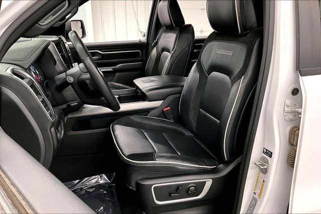 2025 RAM 1500 Laramie 4x4 - Htd/Cooled Leather - Adaptive Cruise - 20''