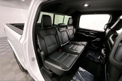 2025 RAM 1500 Laramie 4x4 - Htd/Cooled Leather - Adaptive Cruise - 20''