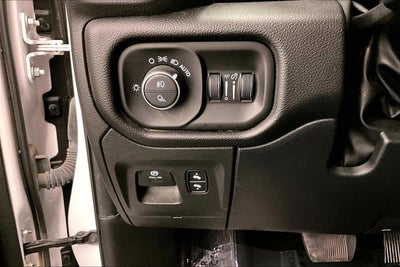 2025 RAM 1500 Laramie 4x4 - Htd/Cooled Leather - Adaptive Cruise - 20''