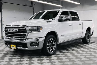 2025 RAM 1500 Laramie 4x4-Pano Roof-Adaptive Cruise-Htd/Cooled Leather